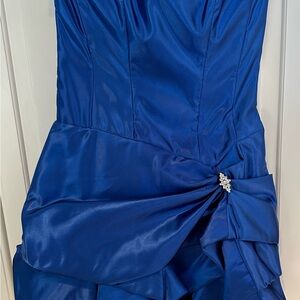 Elegant Blue Satin Dress with Rhinestone Detail